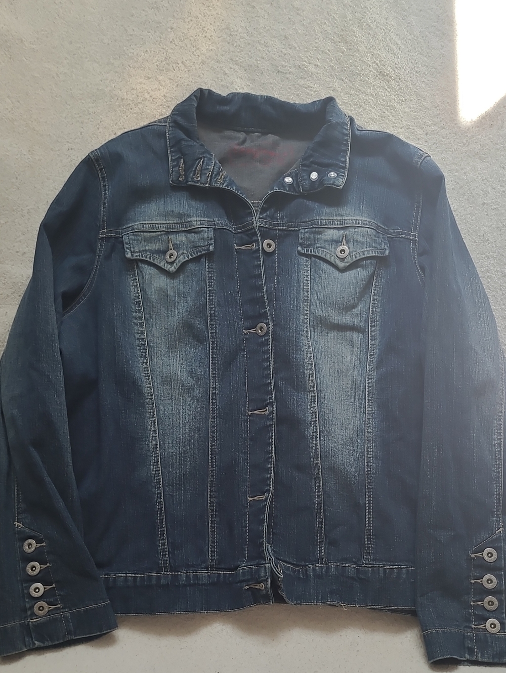 Women's Washed Blue Denim Jacket - Casual Button-Front Trucker